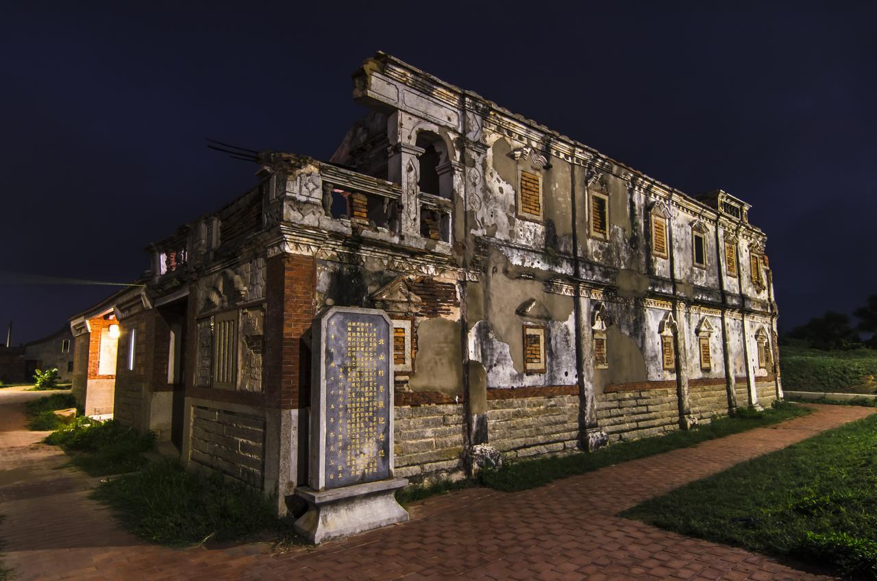 Beishan Old Western Style Hostel Jinning Ngoại thất bức ảnh