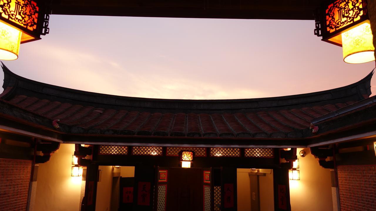Beishan Old Western Style Hostel Jinning Ngoại thất bức ảnh